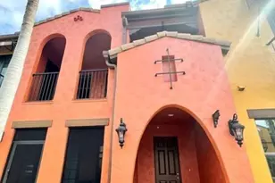 9050 Capistrano St N, Naples, FL 34113 - Photo 5