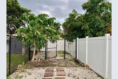 4629 SE 20th Ave, Cape Coral, FL 33904 - Photo 19