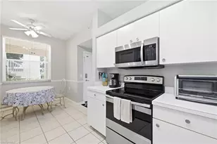 21360 Lancaster Run, Estero, FL 33928 - Photo 9