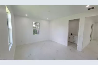 3504 41st St SW, Lehigh Acres, FL 33976 - Photo 5