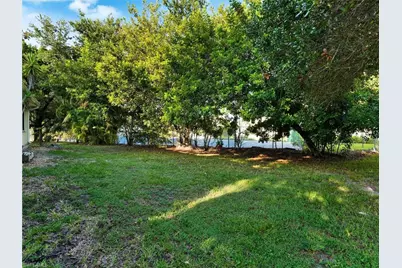 205 Georgetown Blvd #23, Naples, FL 34112 - Photo 33