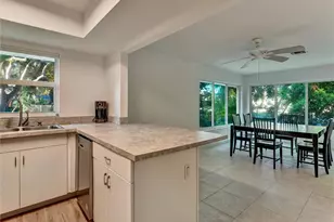 205 Georgetown Blvd, Naples, FL 34112 - Photo 17