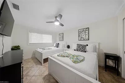 2473 Poinciana St, Naples, FL 34105 - Photo 15