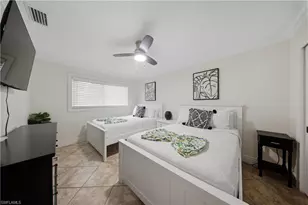 2473 Poinciana St, Naples, FL 34105 - Photo 15