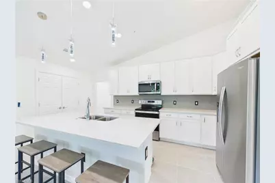 5683 Mayflower Way #901, Naples, FL 34142 - Photo 9