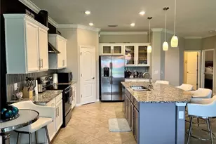 1599 Marton Ct, Naples, FL 34113 - Photo 3