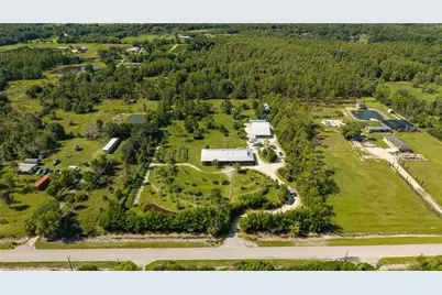 828 Sanctuary Rd, Naples, FL 34120 - Photo 41