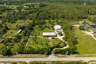 828 Sanctuary Rd, Naples, FL 34120 - Photo 41