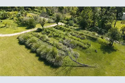 828 Sanctuary Rd, Naples, FL 34120 - Photo 49