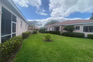9181 Las Maderas Dr, Bonita Springs, FL 34135 - Photo 5