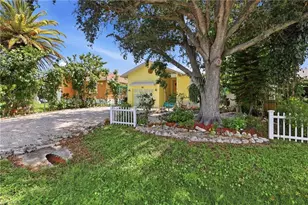 224 Benson St, Naples, FL 34113 - Photo 3