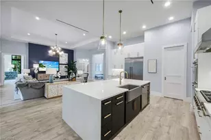 933 11th St SW, Naples, FL 34117 - Photo 9