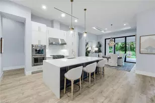 933 11th St SW, Naples, FL 34117 - Photo 13