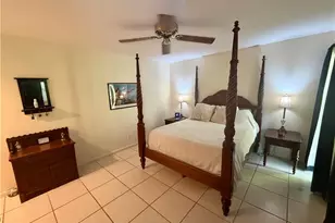 5281 Teak Wood Dr, Naples, FL 34119 - Photo 9