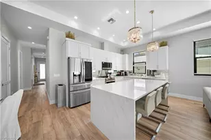 828 100th Ave N, Naples, FL 34108 - Photo 7