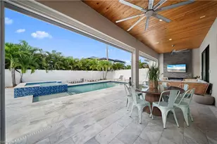 828 100th Ave N, Naples, FL 34108 - Photo 1