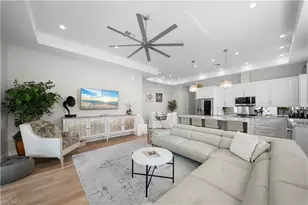 828 100th Ave N, Naples, FL 34108 - Photo 13