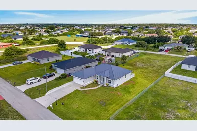 173 Peerless St, Lehigh Acres, FL 33974 - Photo 37