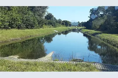 3859 Heyburn St, Fort Myers, FL 33905 - Photo 3