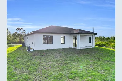 346 Ranchito Ave, Lehigh Acres, FL 33974 - Photo 3