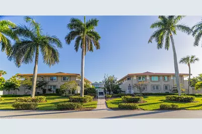 320 14th Ave S #320E, Naples, FL 34102 - Photo 1