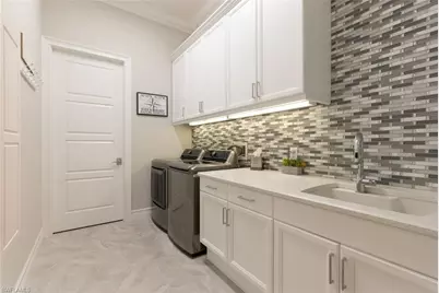 18018 Broadview Dr, Naples, FL 34114 - Photo 27