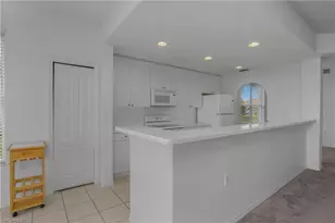 1925 Crestview Way, Naples, FL 34119 - Photo 15