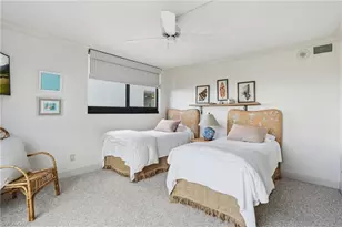 2400 Gulf Shore Blvd N, Naples, FL 34103 - Photo 25