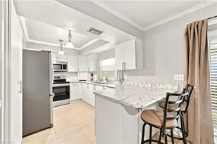 2315 54th Terrace SW, Naples, FL 34116 - Photo 9