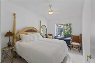 930 Moon Lake Dr, Naples, FL 34104 - Photo 21