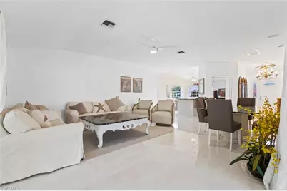 930 Moon Lake Dr, Naples, FL 34104 - Photo 5
