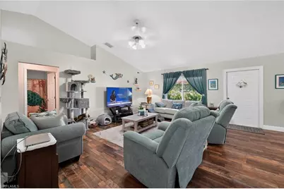 2206 NE 24th Ter, Cape Coral, FL 33909 - Photo 3