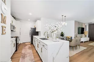 7689 Bristol Cir, Naples, FL 34120 - Photo 3