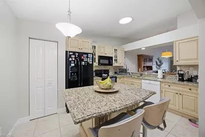905 New Waterford Dr #204, Naples, FL 34104 - Photo 3