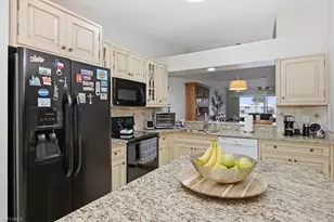 905 New Waterford Dr, Naples, FL 34104 - Photo 5
