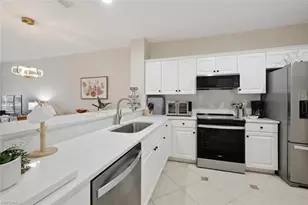 6305 Wilshire Pines Cir, Naples, FL 34109 - Photo 9