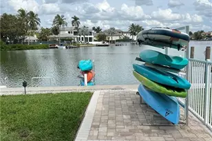 1910 Gulf Shore Blvd N, Naples, FL 34102 - Photo 17