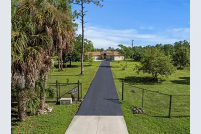2233 18th Ave NE, Naples, FL 34120 - Photo 3