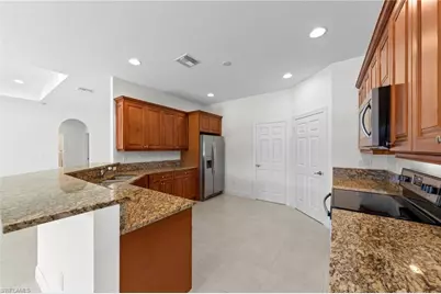 2233 18th Ave NE, Naples, FL 34120 - Photo 17