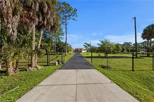 2233 18th Ave NE, Naples, FL 34120 - Photo 47