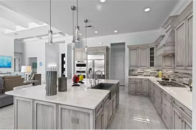 6129 Sunnyslope Dr, Naples, FL 34119 - Photo 15