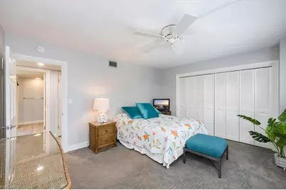 3483 Gulf Shore Blvd N #604, Naples, FL 34103 - Photo 13