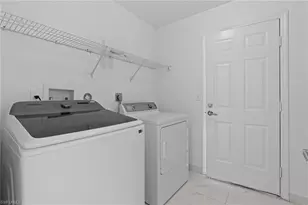 7780 Scarlet Ct, Naples, FL 34104 - Photo 25
