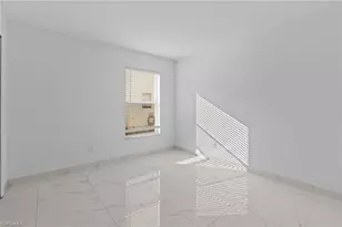 7780 Scarlet Ct, Naples, FL 34104 - Photo 23