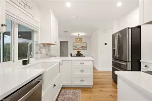 9690 Sussex St, Naples, FL 34109 - Photo 19