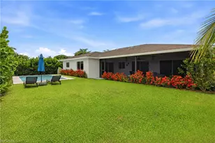9690 Sussex St, Naples, FL 34109 - Photo 43