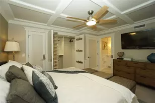 480 5th St S, Naples, FL 34102 - Photo 13