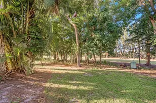 499 Forest Lakes Blvd, Naples, FL 34105 - Photo 21