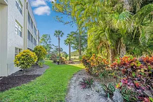 499 Forest Lakes Blvd, Naples, FL 34105 - Photo 23