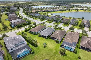 17316 Ashcomb Wy, Estero, FL 33928 - Photo 31